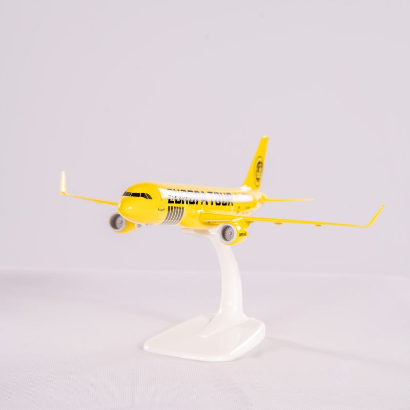 Europa Tour lekefly